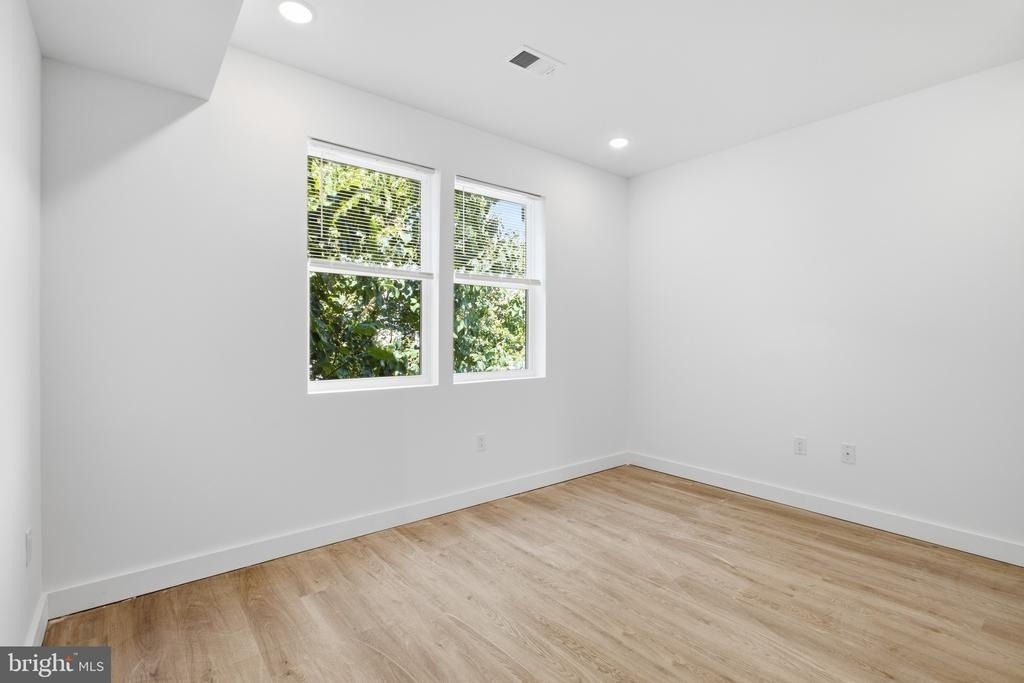 2554 N 12th Street - Photo 8