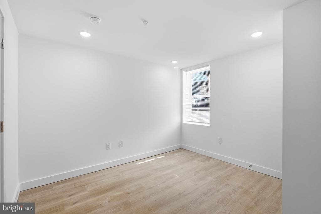 2554 N 12th Street - Photo 10
