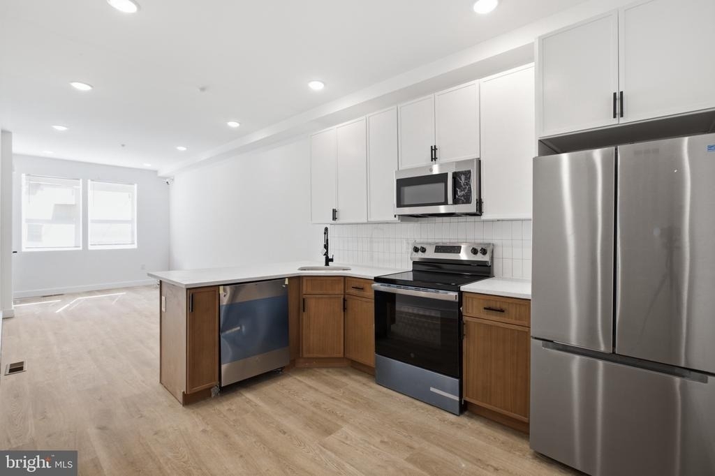 2554 N 12th Street - Photo 4