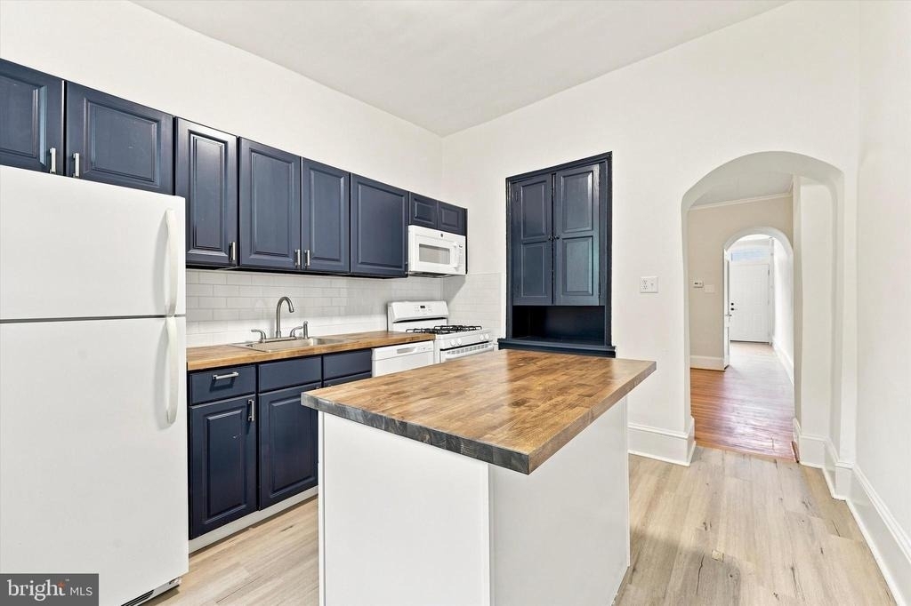 4139 Terrace Street - Photo 8