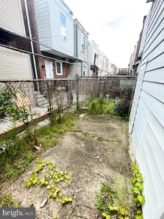 5815 Catharine Street - Photo 12