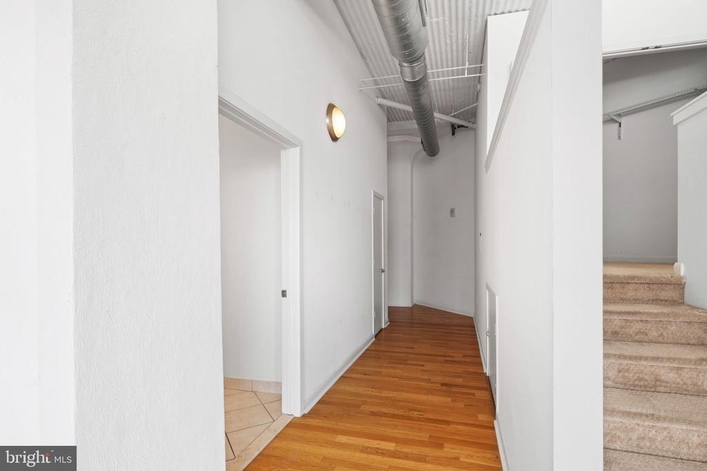 2200 Arch Street - Photo 17