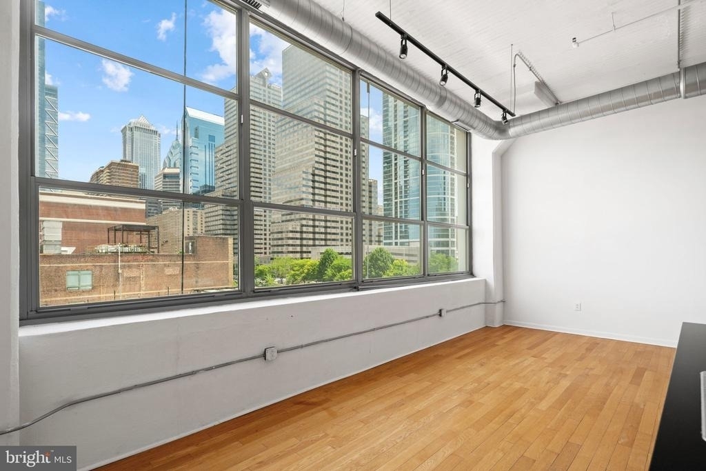 2200 Arch Street - Photo 7