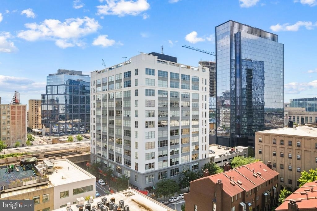 2200 Arch Street - Photo 23