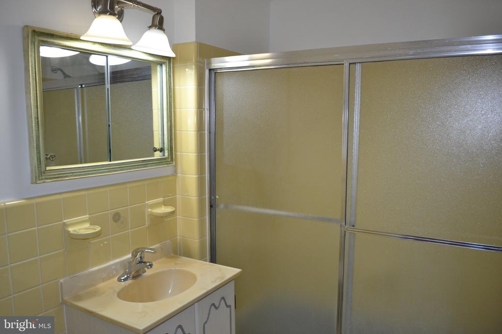 650 Brooke Rd - Photo 9