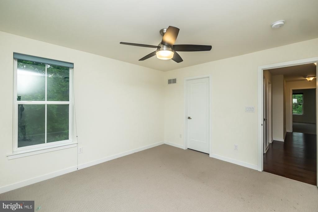 401 Wynstone Court - Photo 30