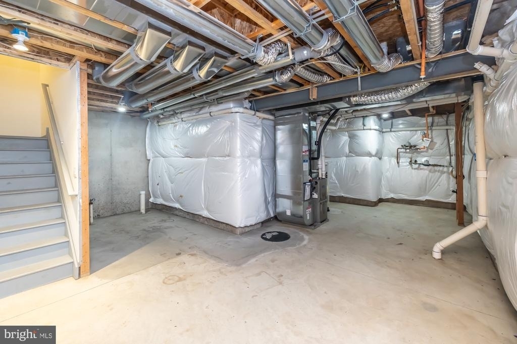 401 Wynstone Court - Photo 35