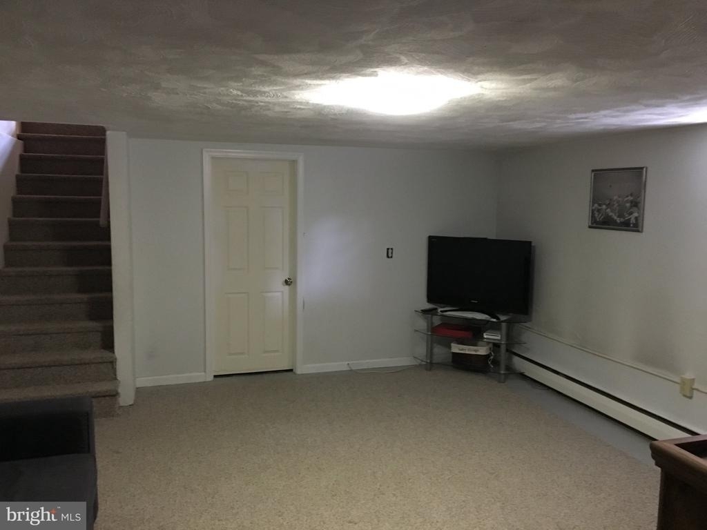 130 E 8th Avenue - Photo 24
