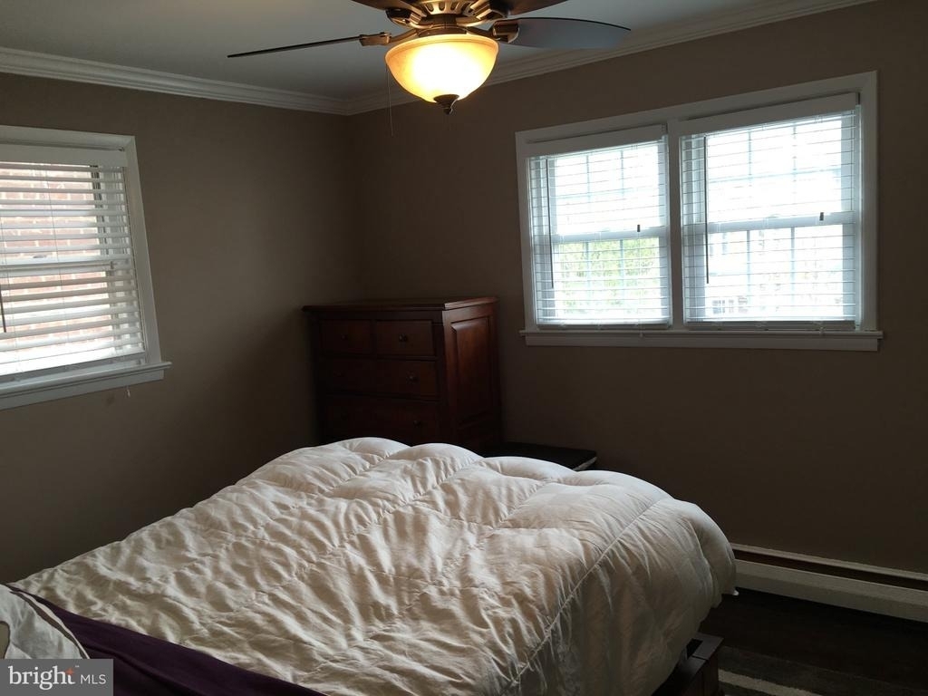 130 E 8th Avenue - Photo 6
