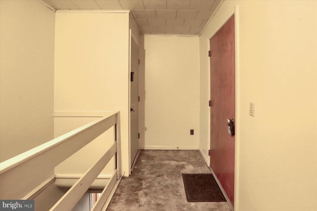 50 E Maple Street - Photo 6