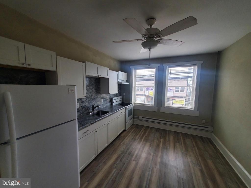 135 E Main Street - Photo 1