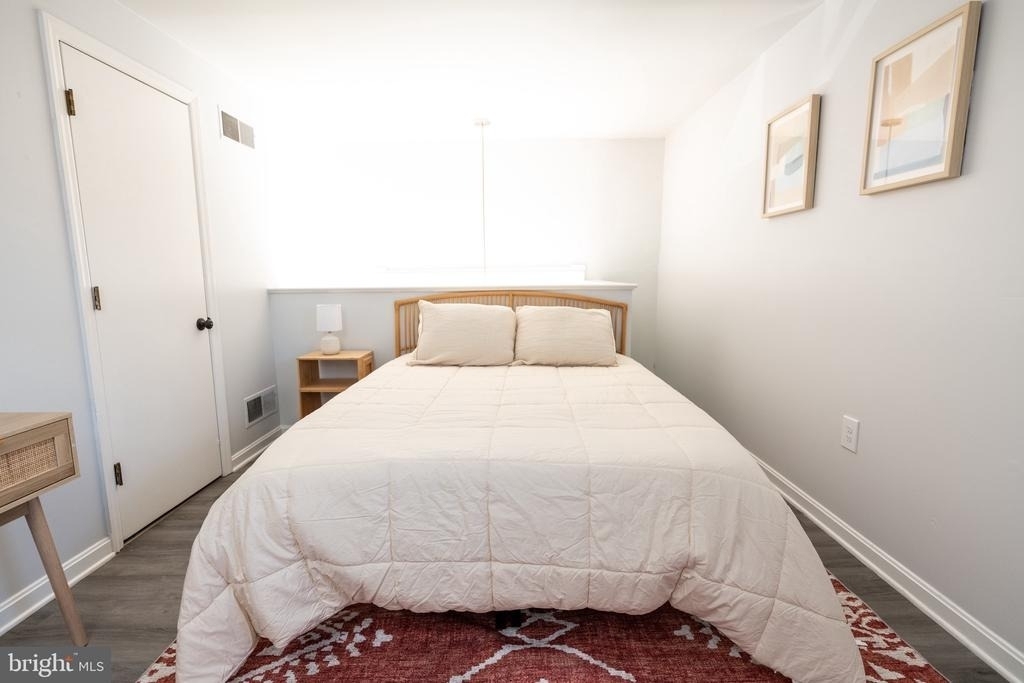 235 Locust Street - Photo 25