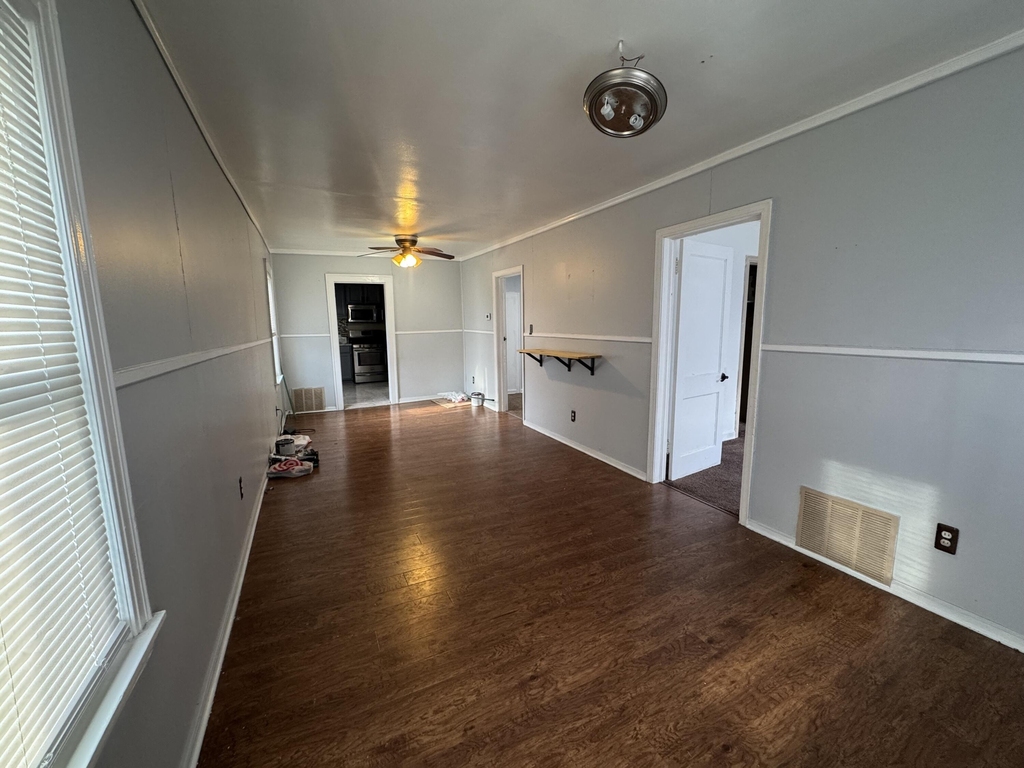 17125 Dora Street - Photo 1