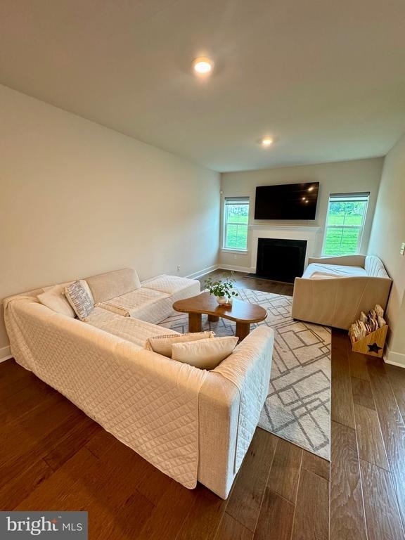 525 Buttonwood St - Photo 12