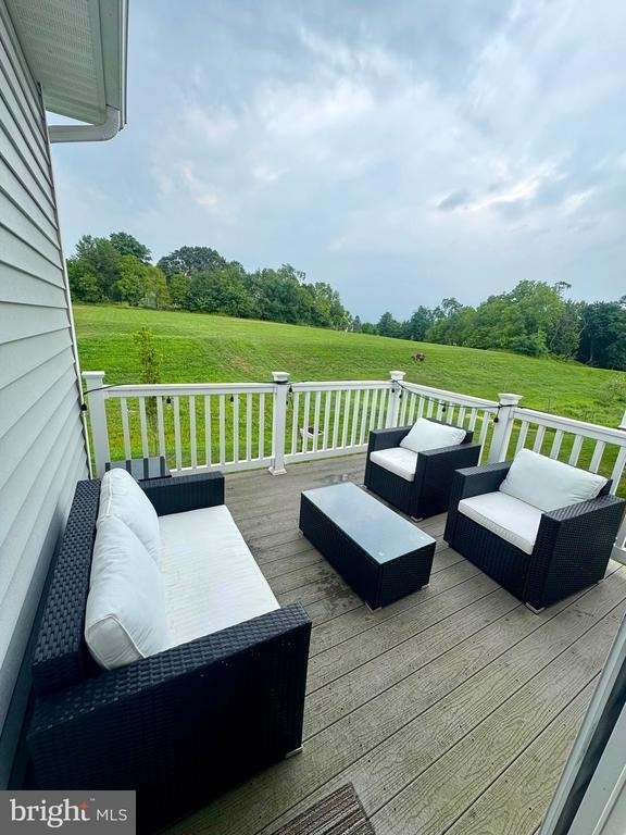 525 Buttonwood St - Photo 7