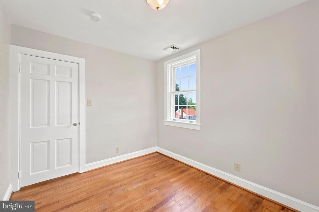 843 Taylor Street - Photo 18