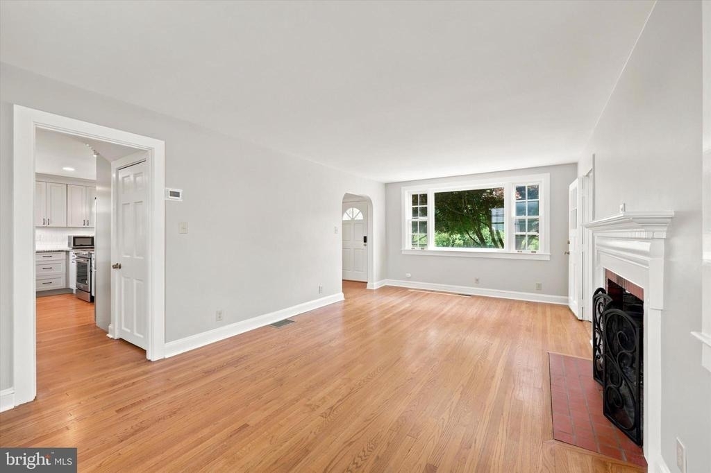 843 Taylor Street - Photo 5