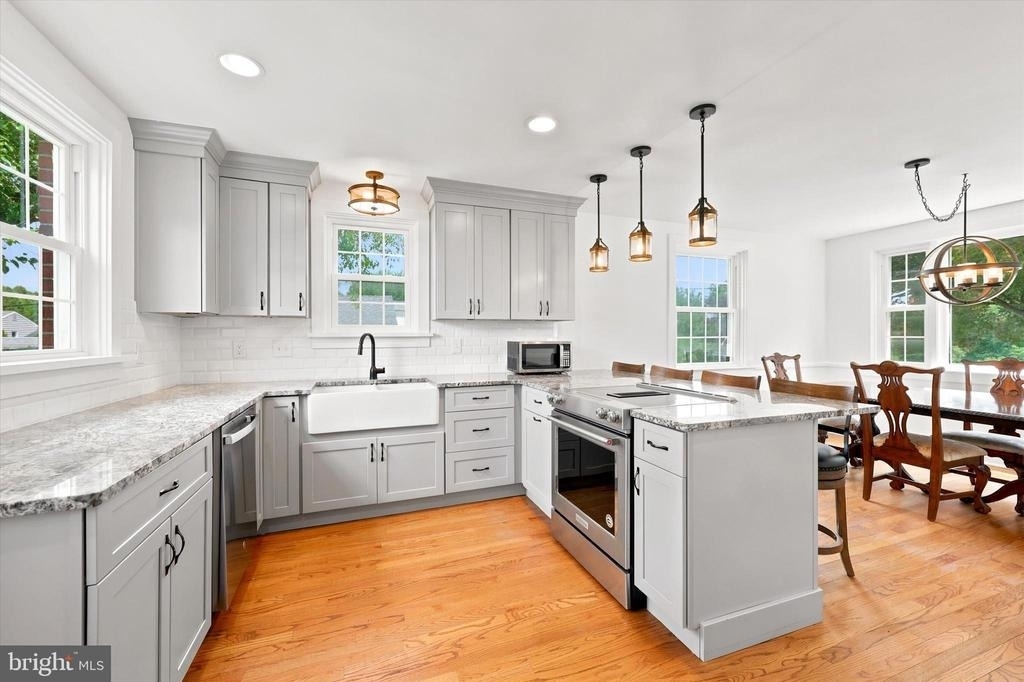 843 Taylor Street - Photo 10