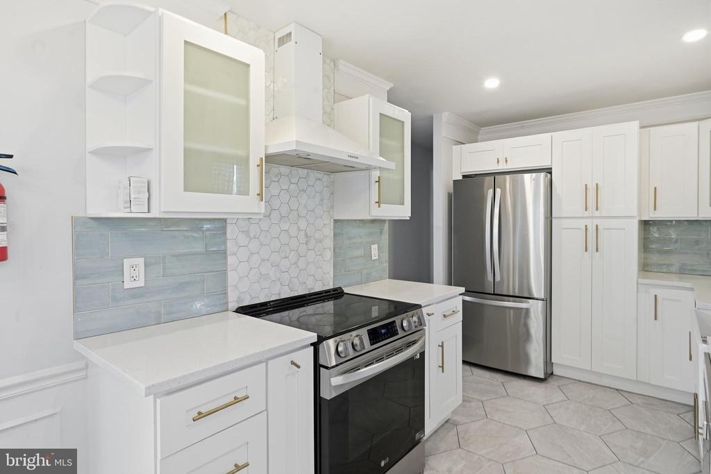 409 River Road - Photo 6