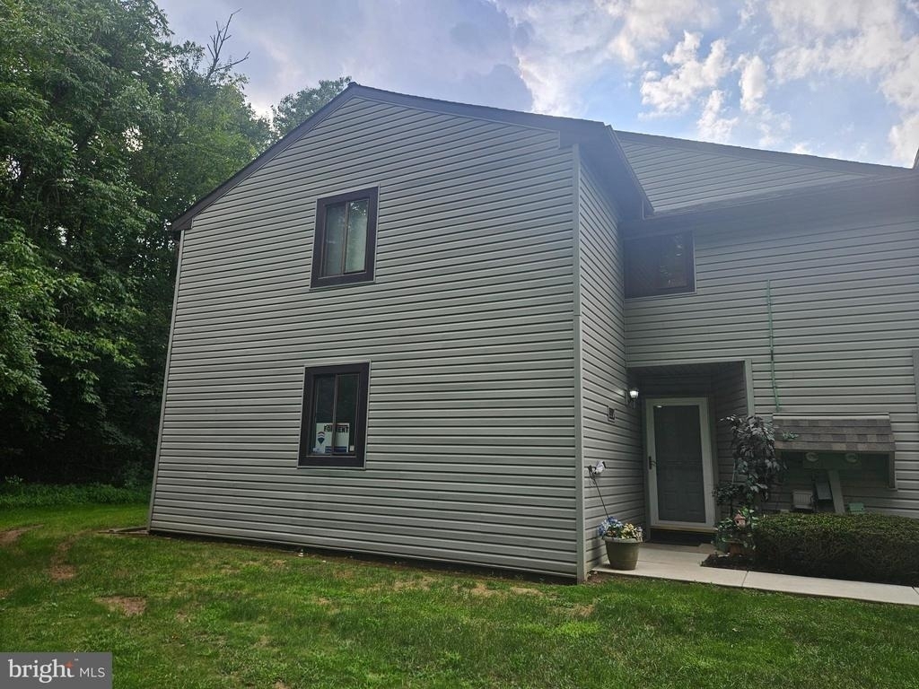 55-7 Holly Drive - Photo 1