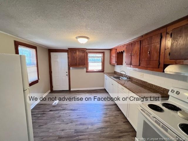2817 Pine Springs Drive - Photo 2
