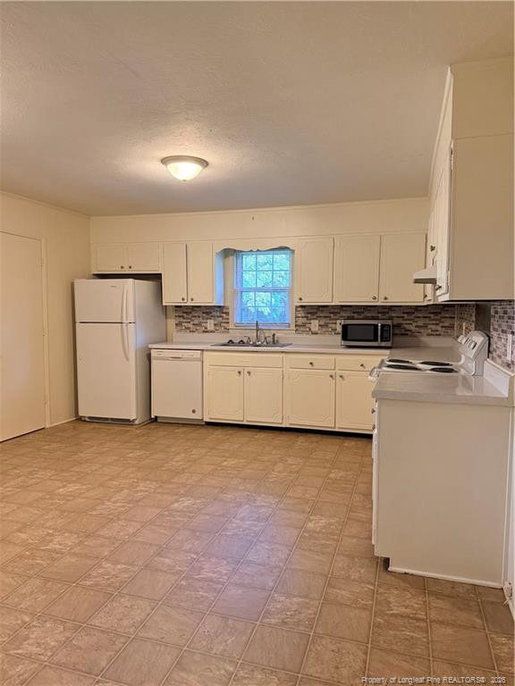 1610 Diplomat Drive - Photo 4