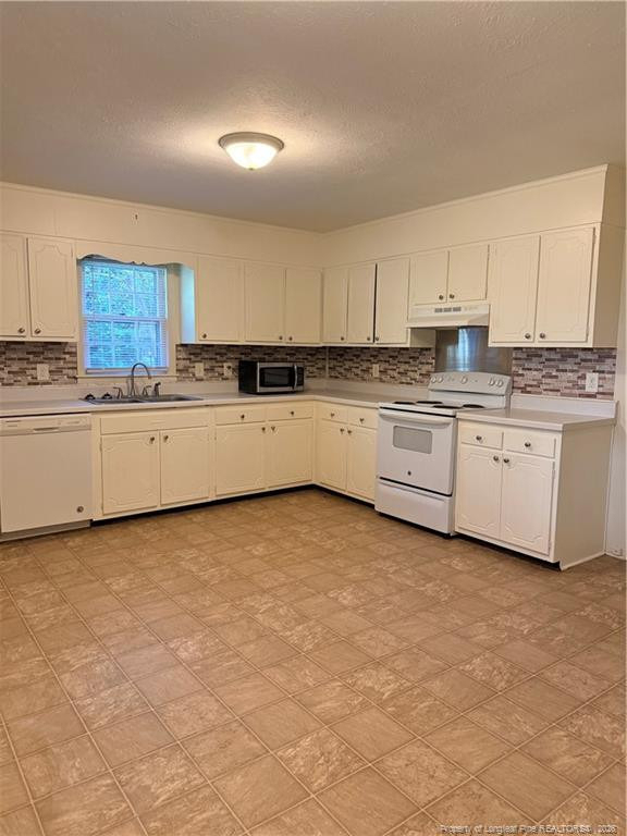 1610 Diplomat Drive - Photo 5