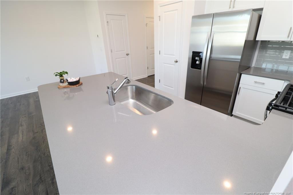 374 Freestall Drive - Photo 4