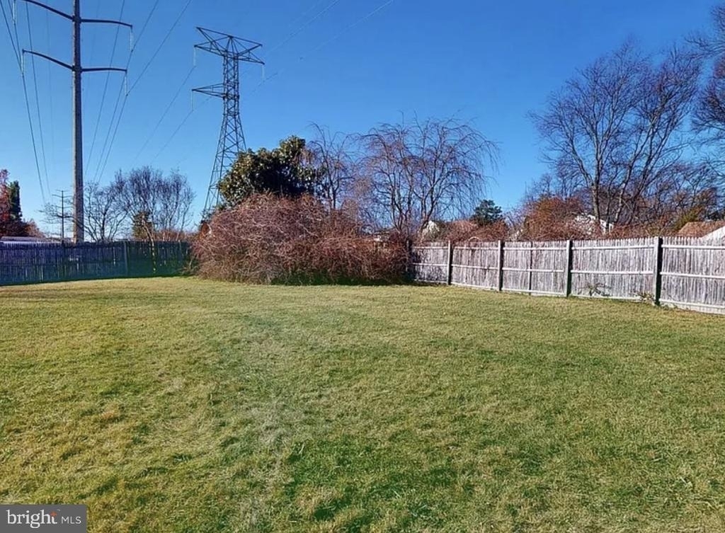213 Wayne Drive - Photo 3