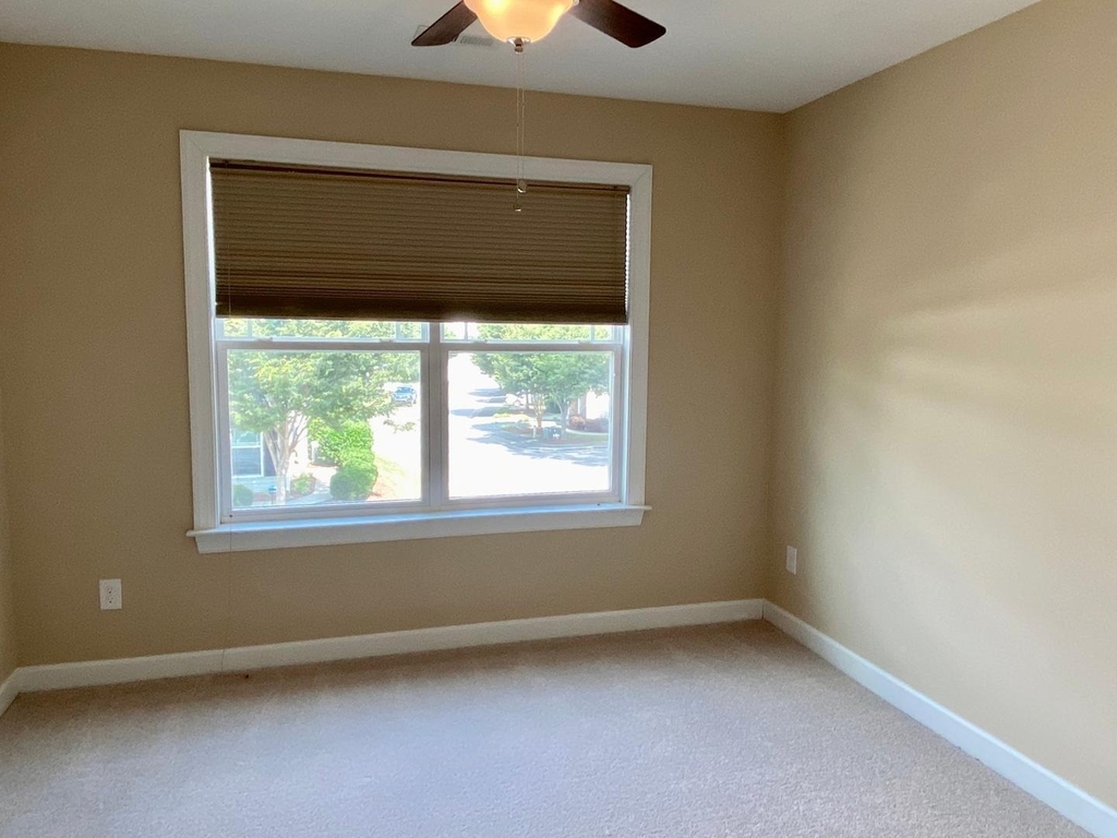 2022 Chancellor Place - Photo 8
