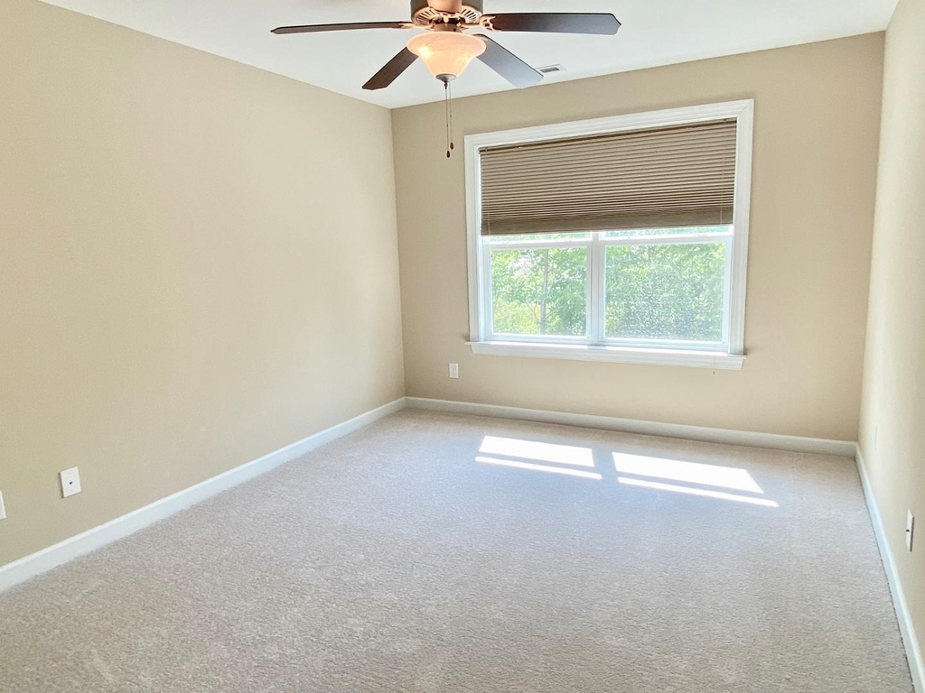 2022 Chancellor Place - Photo 14