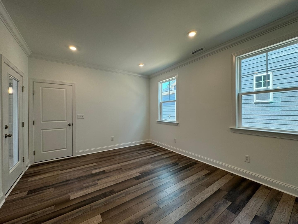 744 Longleaf Grove Lane - Photo 10