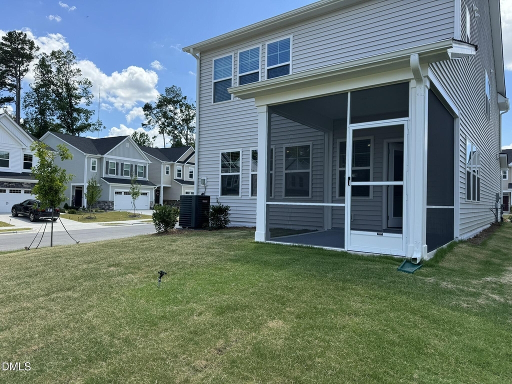 104 Yellow Iris Drive - Photo 33