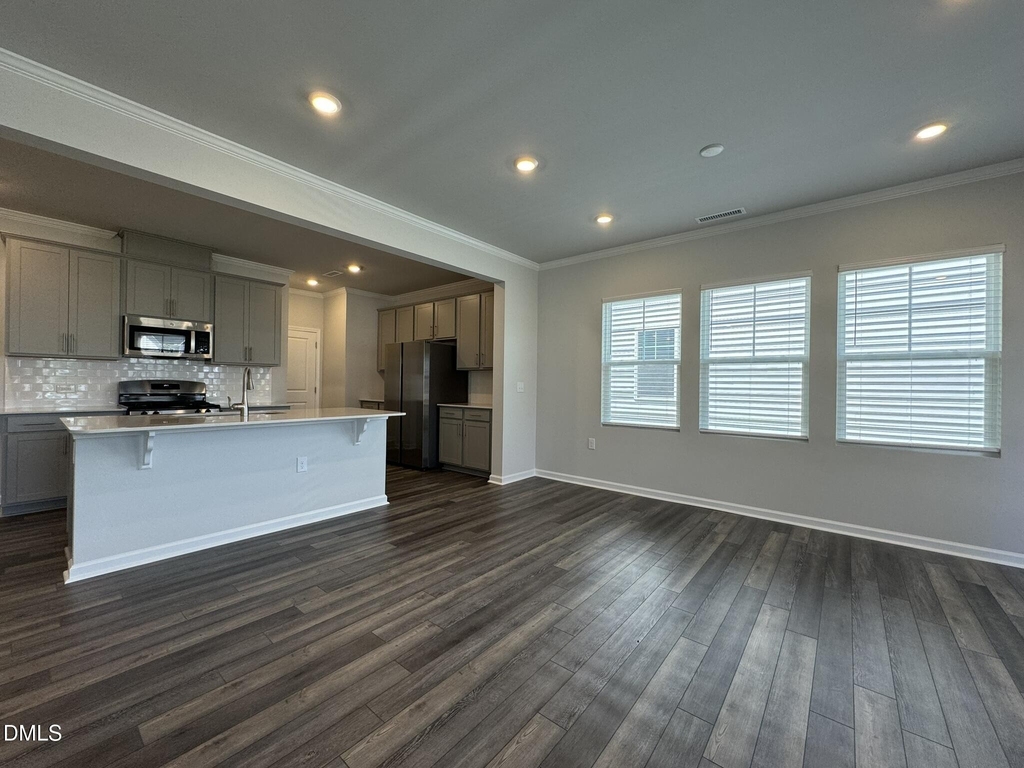 104 Yellow Iris Drive - Photo 11
