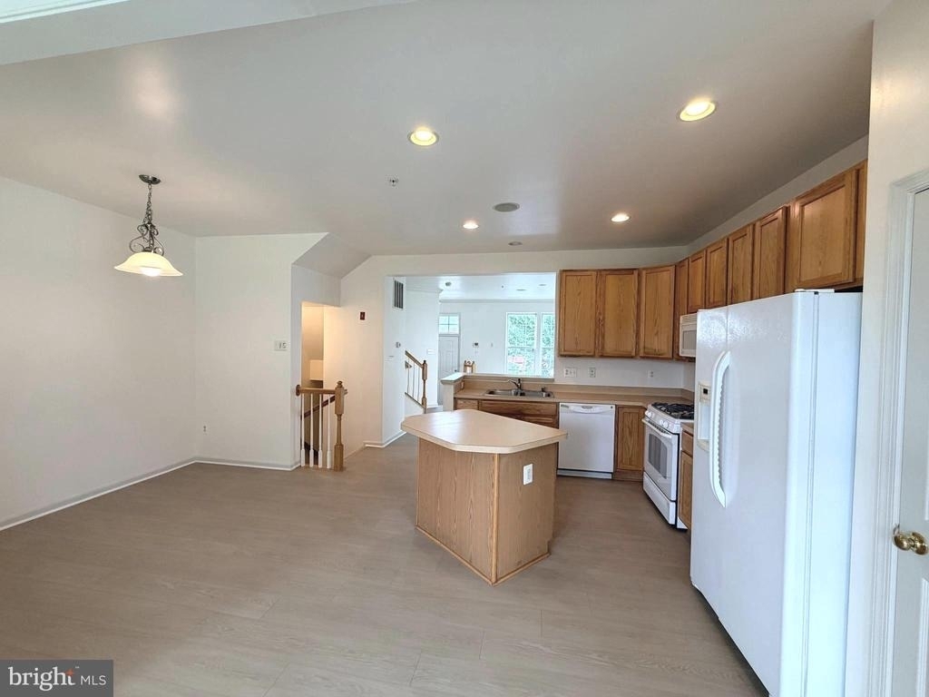 17664 Potter Bell Way - Photo 11