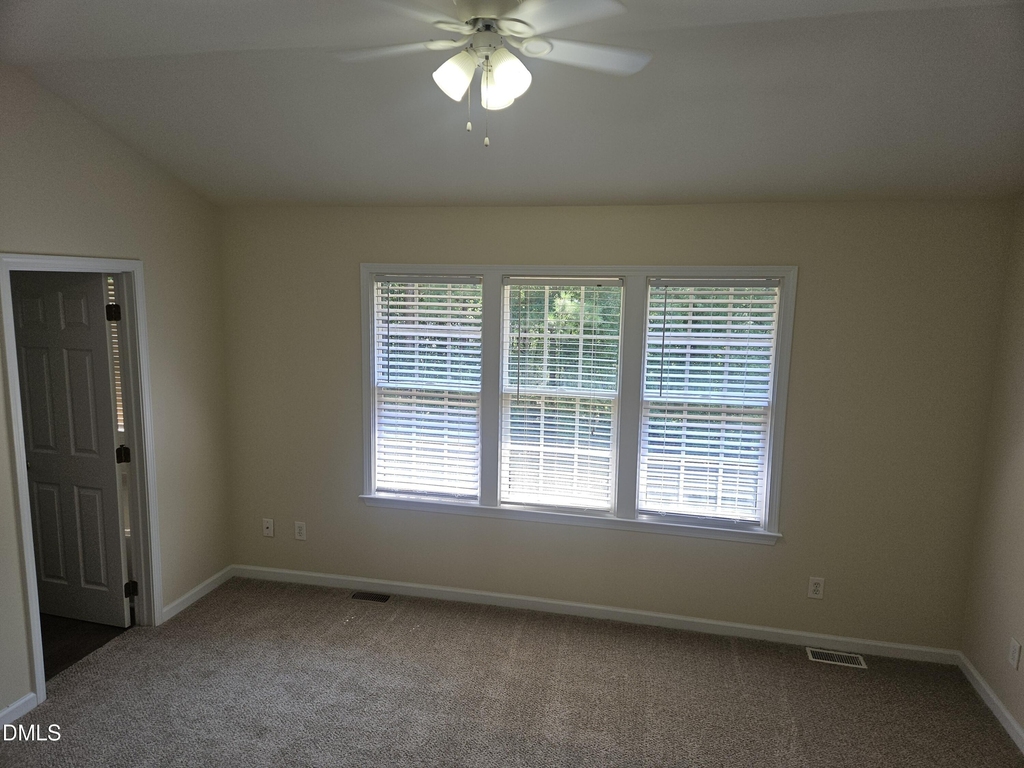 5601 Picnic Rock Lane - Photo 19