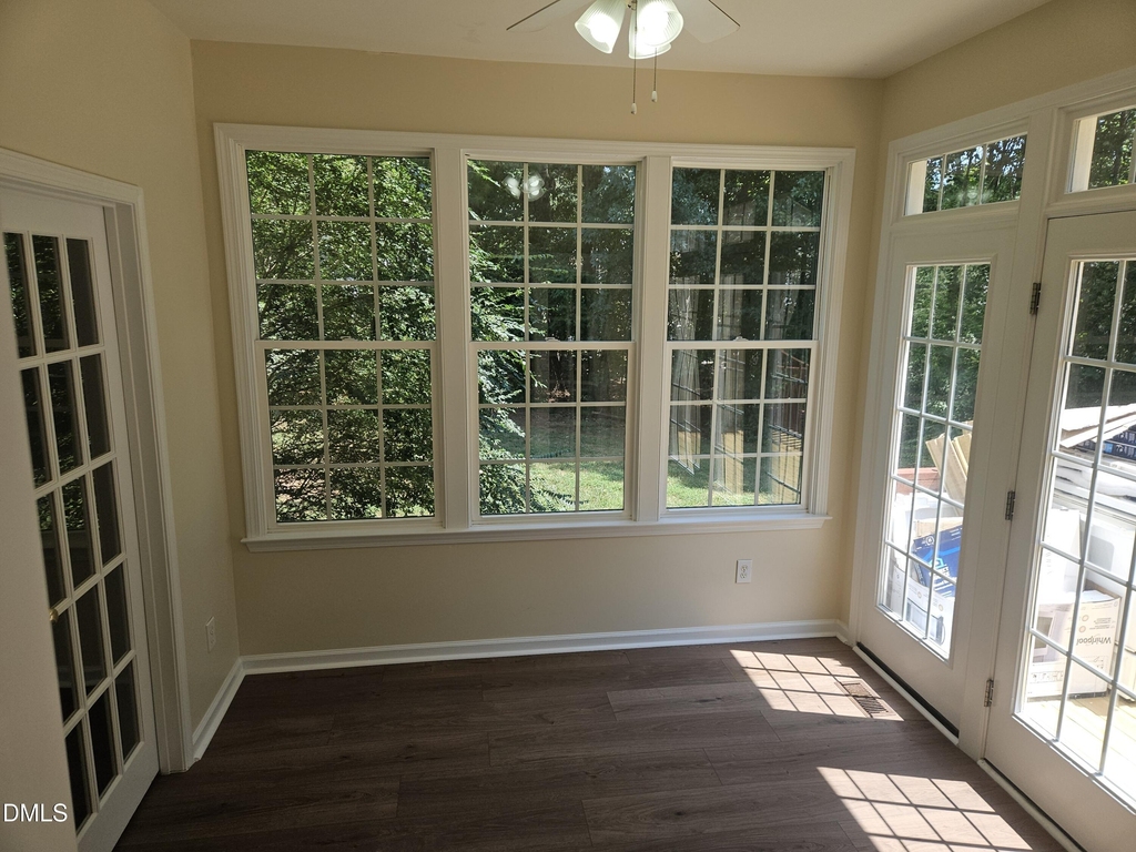 5601 Picnic Rock Lane - Photo 9