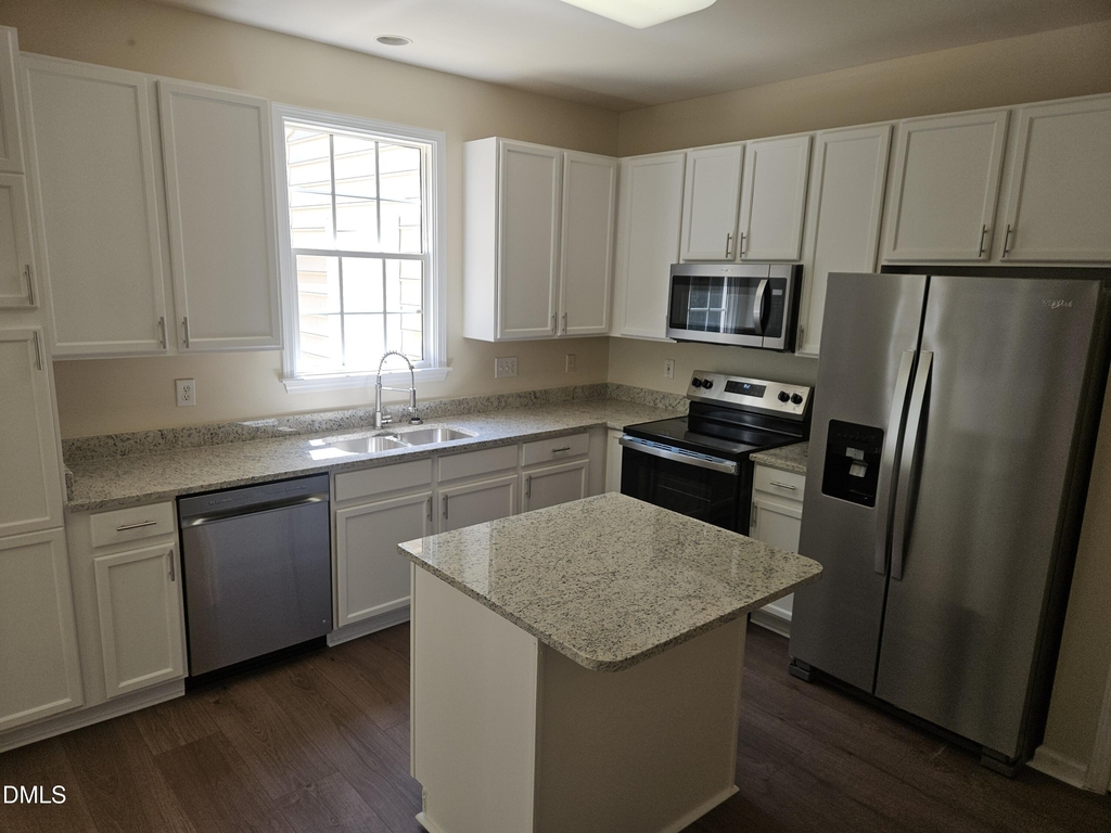 5601 Picnic Rock Lane - Photo 6