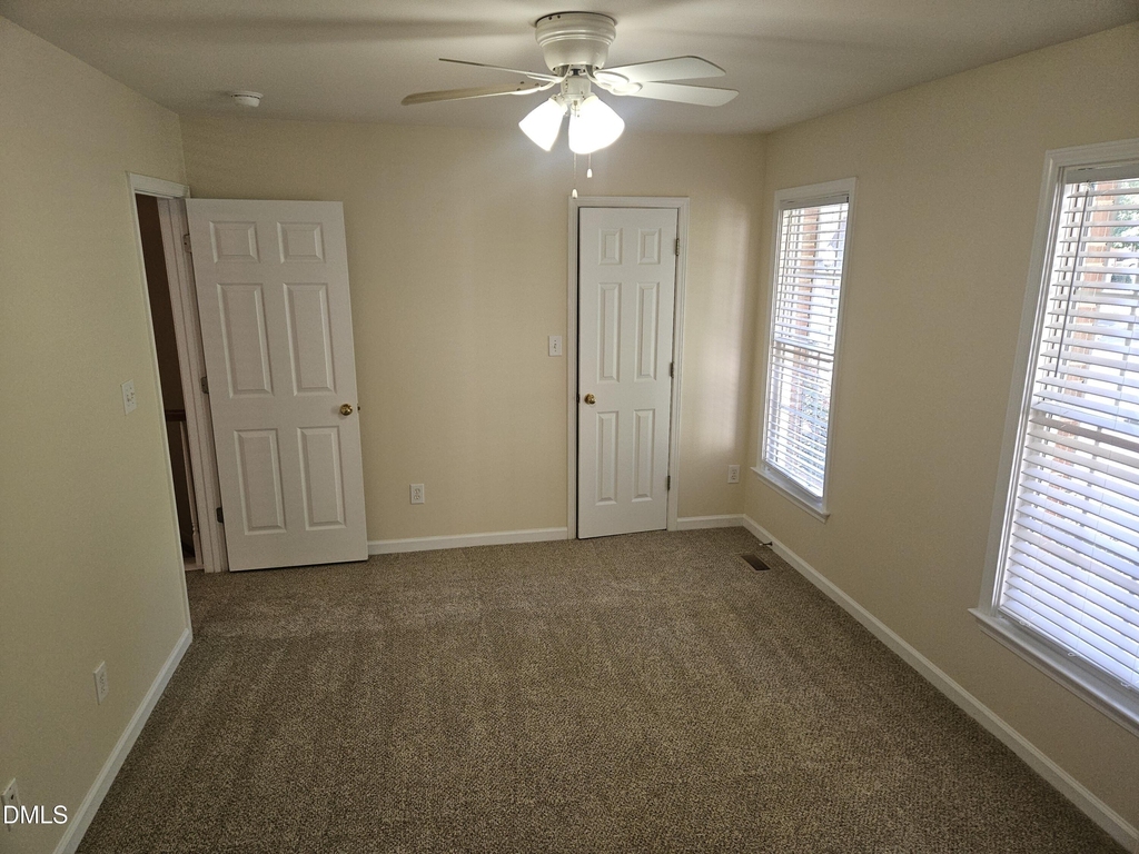 5601 Picnic Rock Lane - Photo 18
