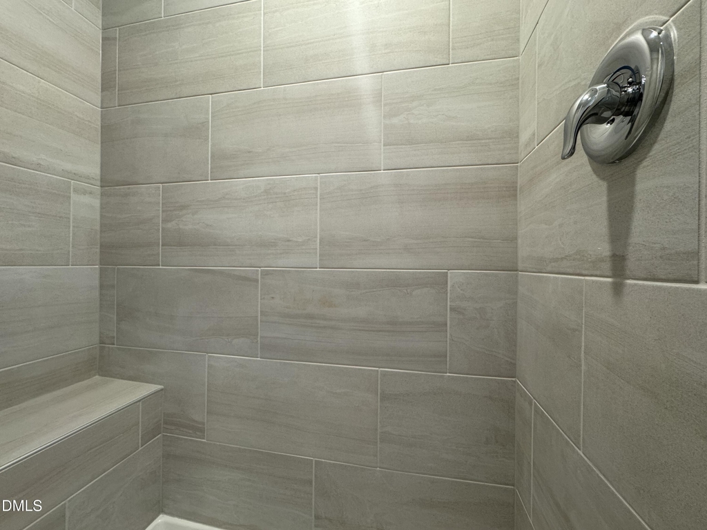 407 Deercroft Drive - Photo 19