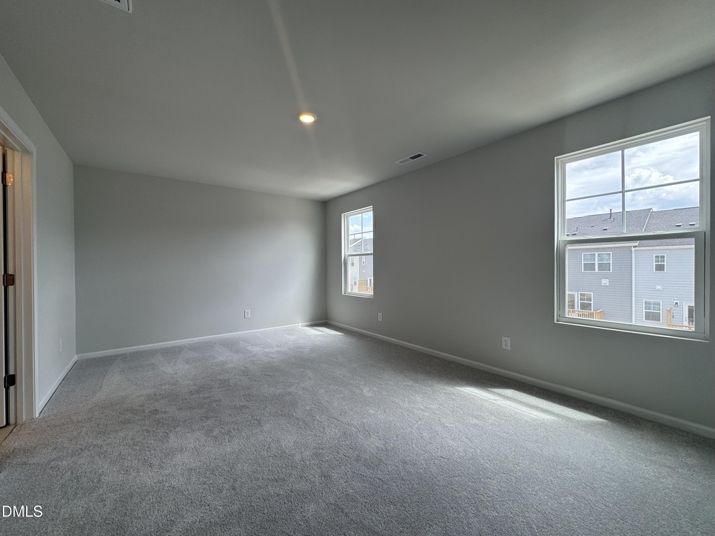 407 Deercroft Drive - Photo 13