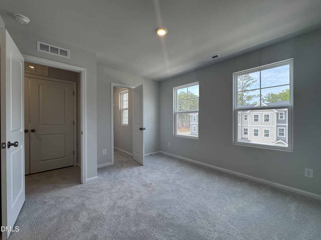 407 Deercroft Drive - Photo 25