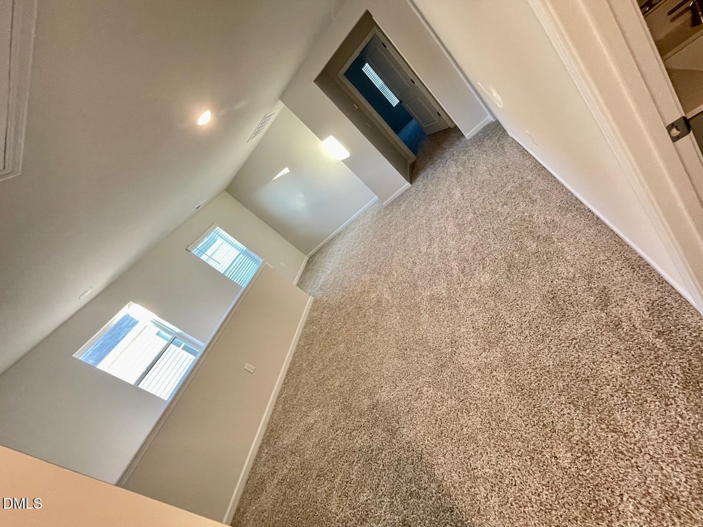 129 Rushmore Avenue - Photo 6