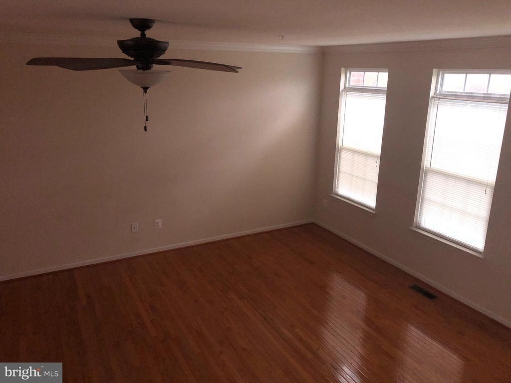 707 Addison Road S - Photo 10