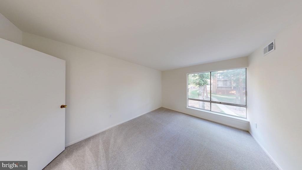 8435 Greenbelt Road - Photo 5