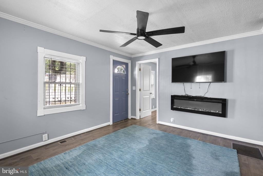 5001 Fable Street - Photo 6