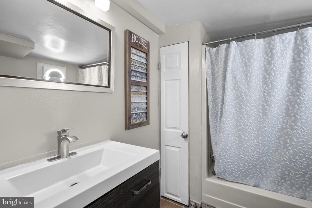 5001 Fable Street - Photo 16
