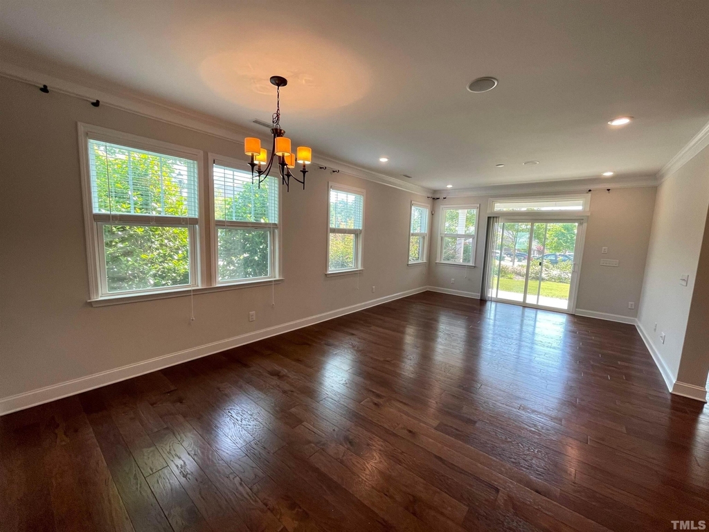 1454 Glenwater Drive - Photo 5