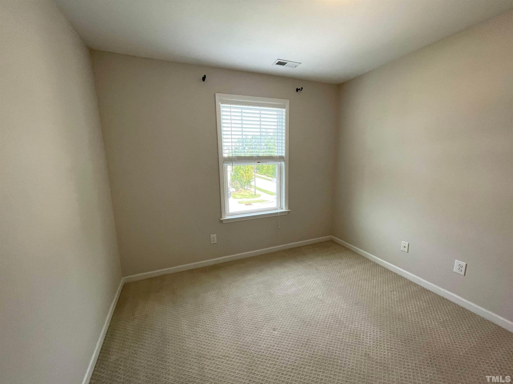 1454 Glenwater Drive - Photo 13