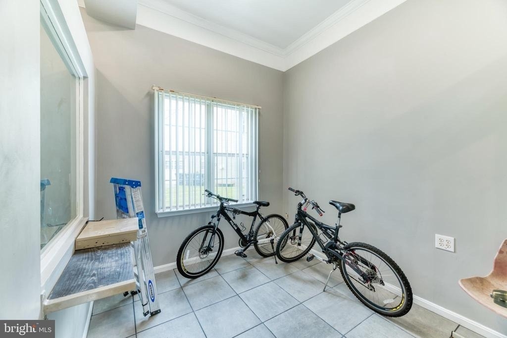 8911 Dangerfield Place - Photo 28
